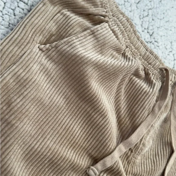 Men's Tan Corduroy Pants very SOFT! - Picture 2 of 6